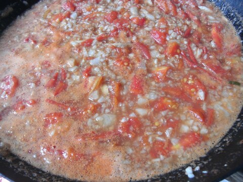 親玉とトマトのガーリック煮